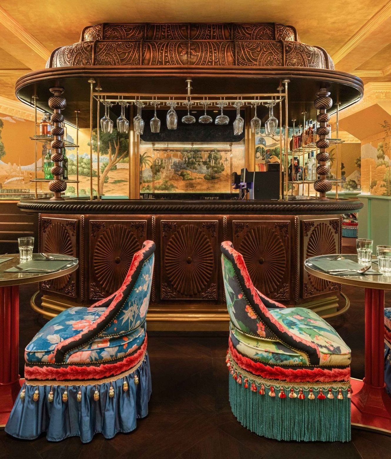 TRP_SINTG_CLUB_LOUNGE Y (2) (2)